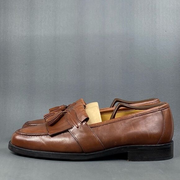 Johnston & Murphy Men’s Brown Hand Crafted Tassel Kiltie loafers size 9 W - Picture 3 of 9